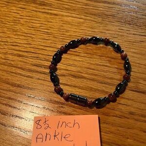 Ladies magnetic ankle bracelet